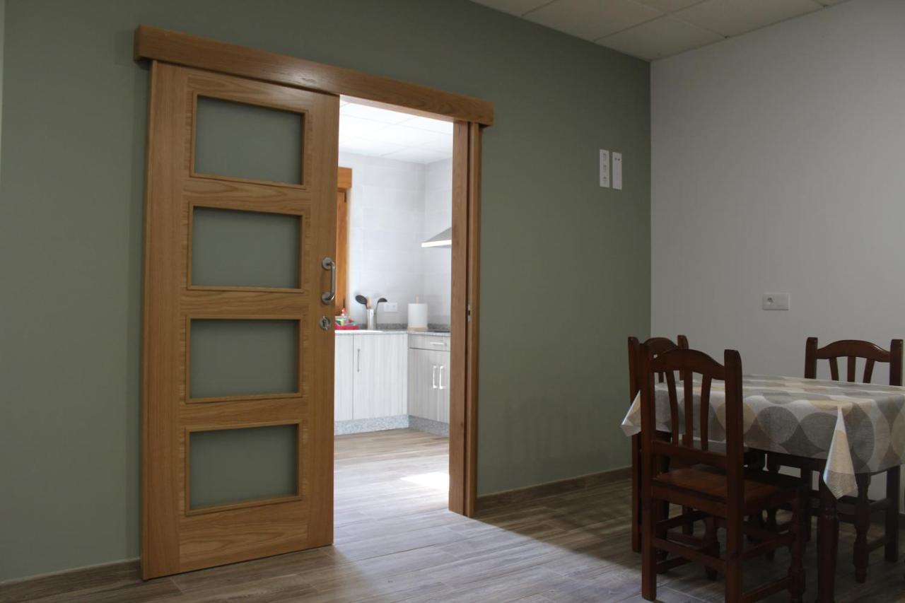 Pension Albergue O Pedregal Lourenza ภายนอก รูปภาพ