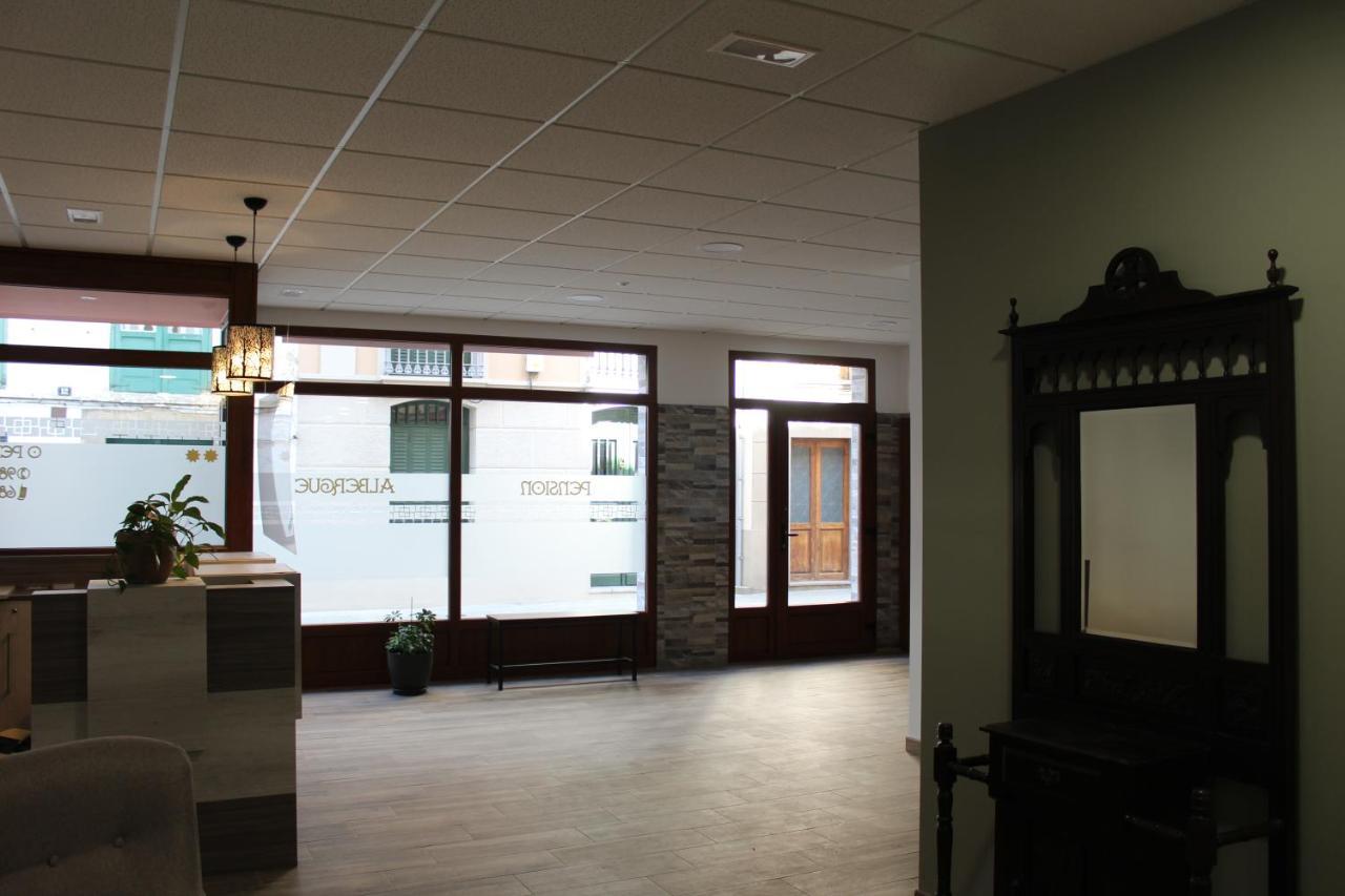 Pension Albergue O Pedregal Lourenza ภายนอก รูปภาพ